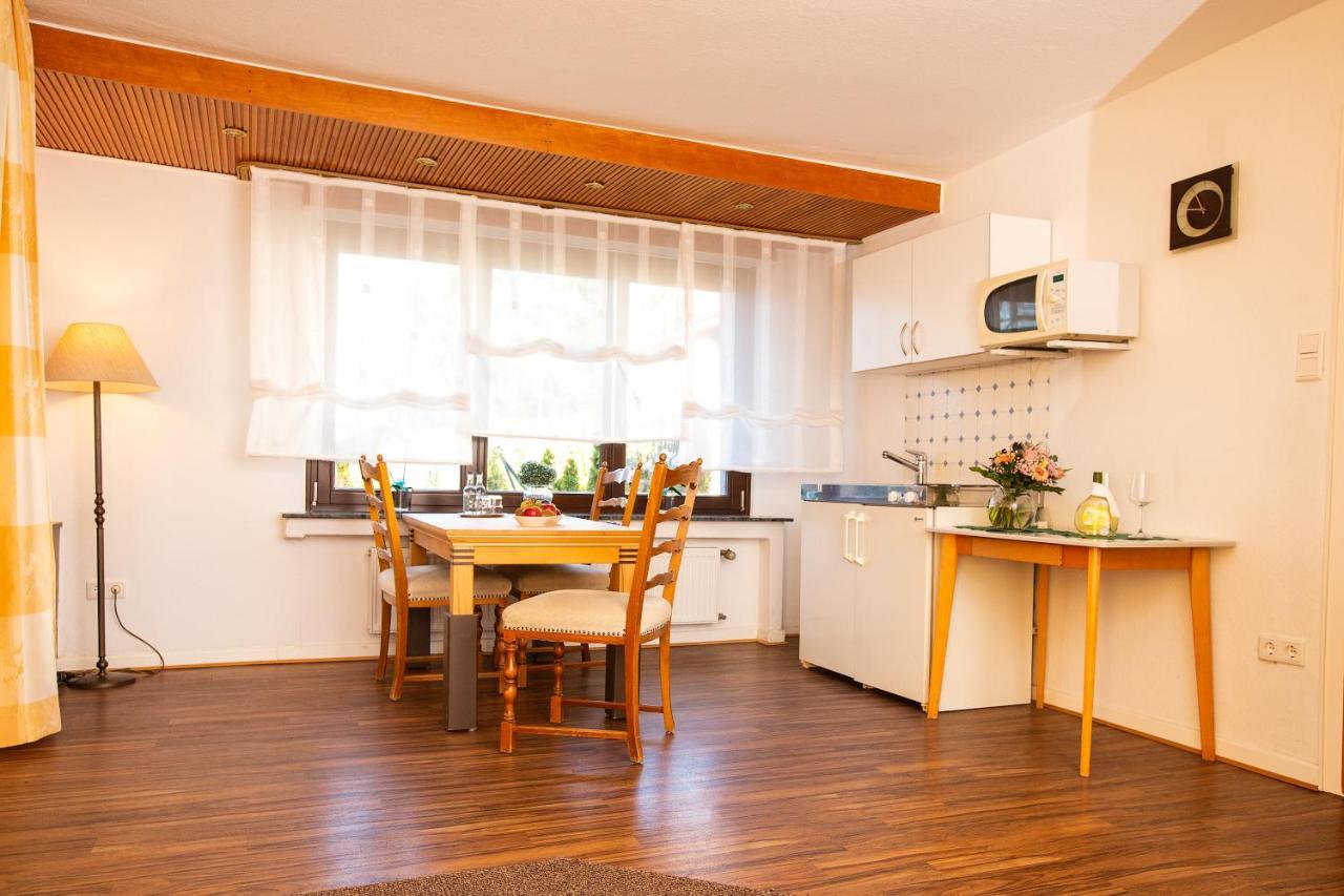 Ferienwohnung Lippstadt Esterno foto